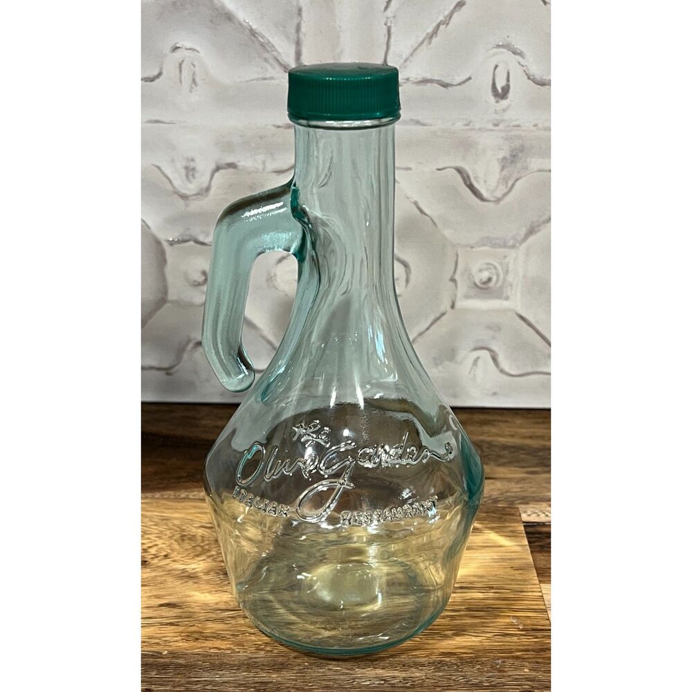 Vintage Olive Garden 20 oz Glass Salad Dressing Bottle Made in Canada #16